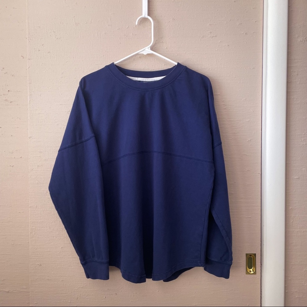 NWOT MV Sport navy crewneck sweatshirt